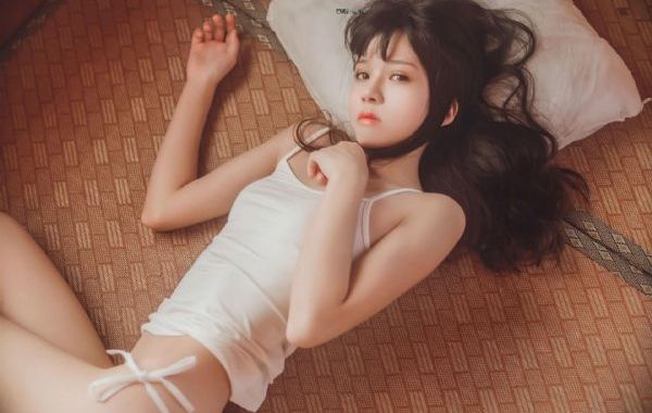 人人爱人人摸人人色_1080视频大全