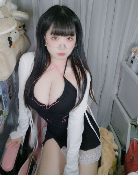 日韩男欢女爱_1080高清视频播放