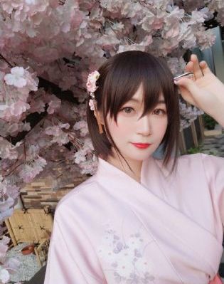 欧美吊带袜套装_1080免费播放