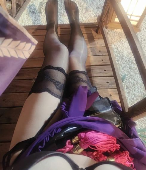 女人张开腿让男人桶个爽_1080高清视频观看