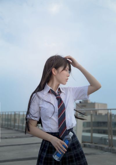 欧美小众音乐歌手_4K免费观看