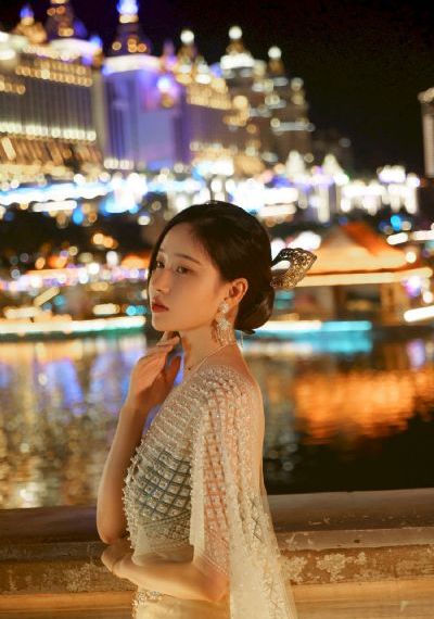 黑人爽好紧别夹喷水_老版国语字幕