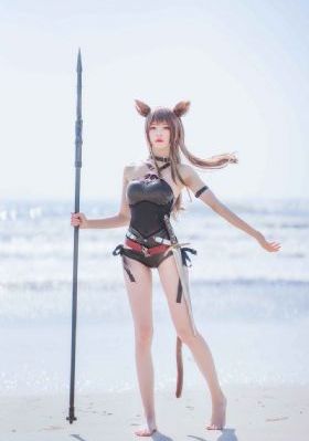 高分国产电影_十万网红美女美酱