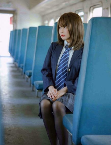 国产日韩电影美女秋霞_免费观看