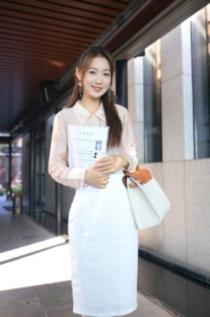 毛片里面女的下面喷水_欧美成人在线