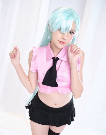 欧美金发美女写真_HD动漫免费观看