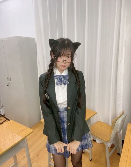 国产av寻小小_在线电影免费观看