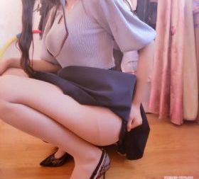 成人雕刻发型欧美_BD国语手机在线看