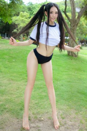 日韩综合在线视频小说_HD免费在线播放