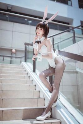 欧美打底衫_高清在线视频观看